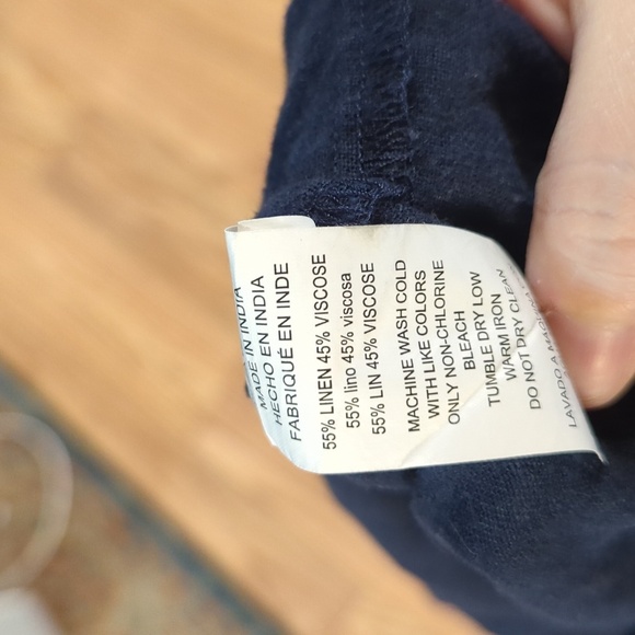 Michael Kors navy blue button up blouse gold buttons linen viscose size large - Picture 4 of 4